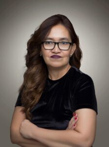17 iman serri (Marketing Associate) 17 iman serri (Marketing Associate)